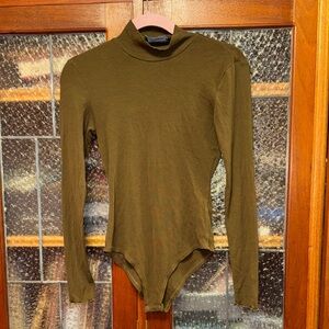 Cider Olive Green Long Sleeve Bodysuit Size XS